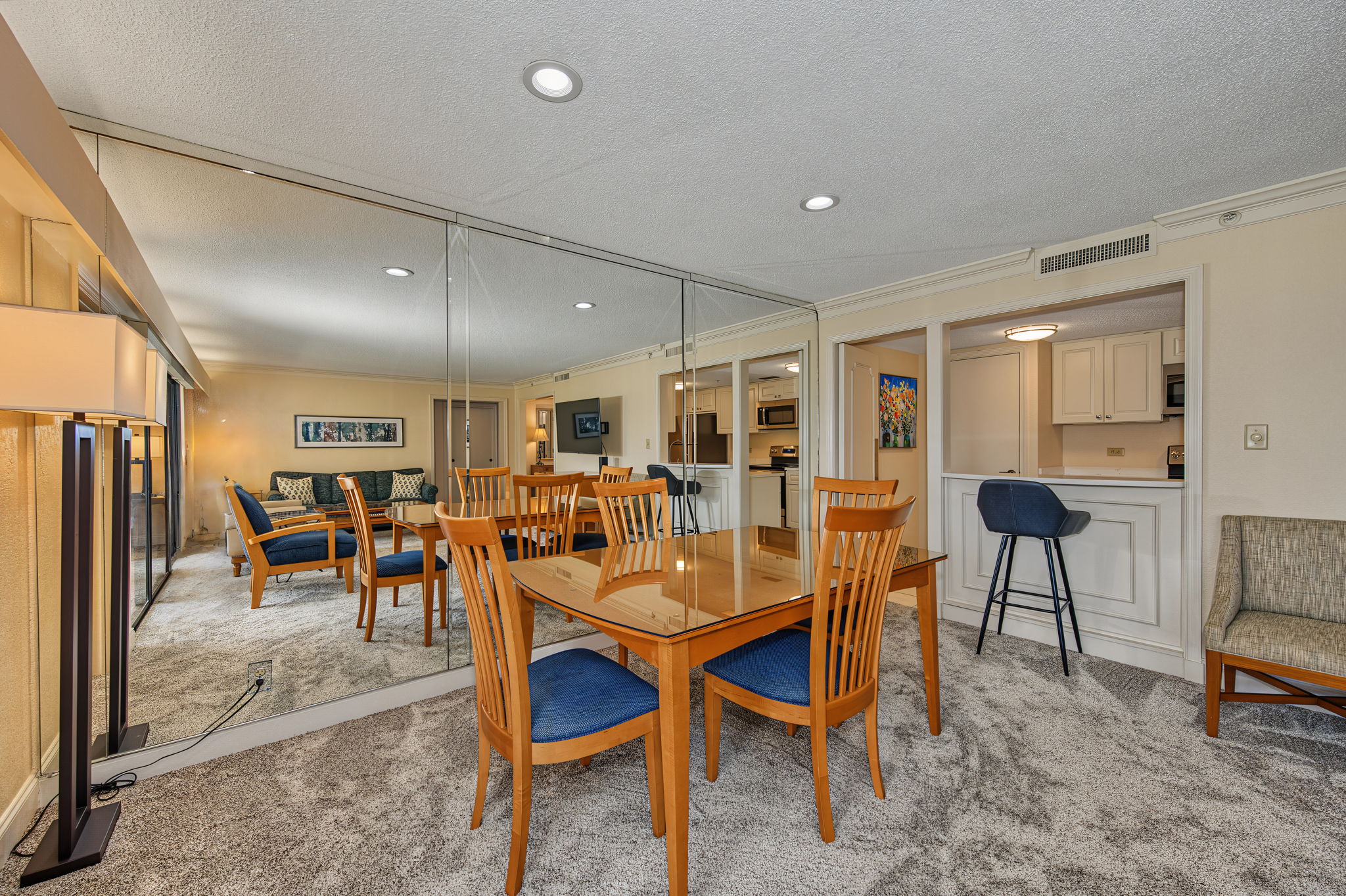 Dining Room 3-e