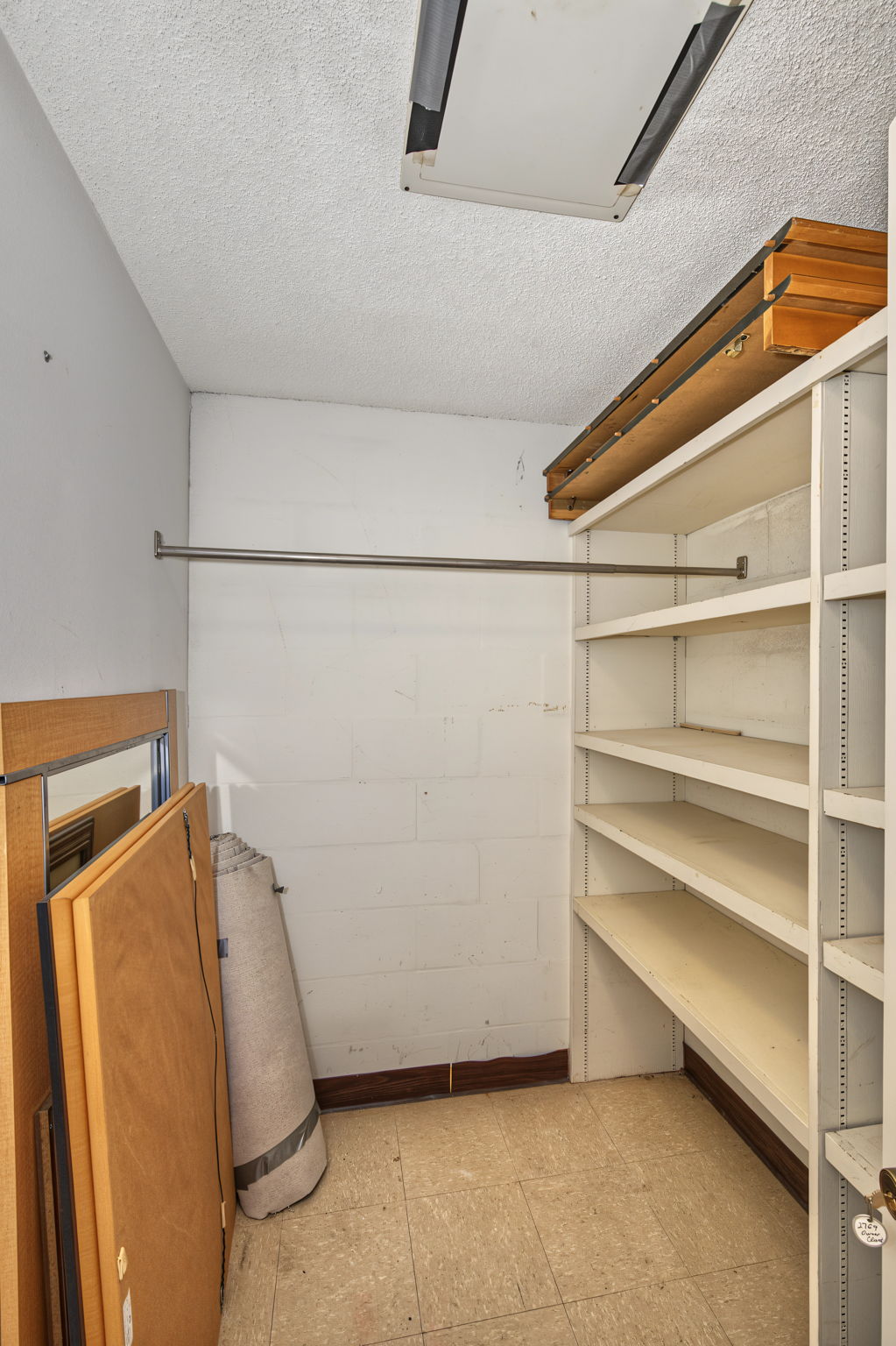 Storage 2a