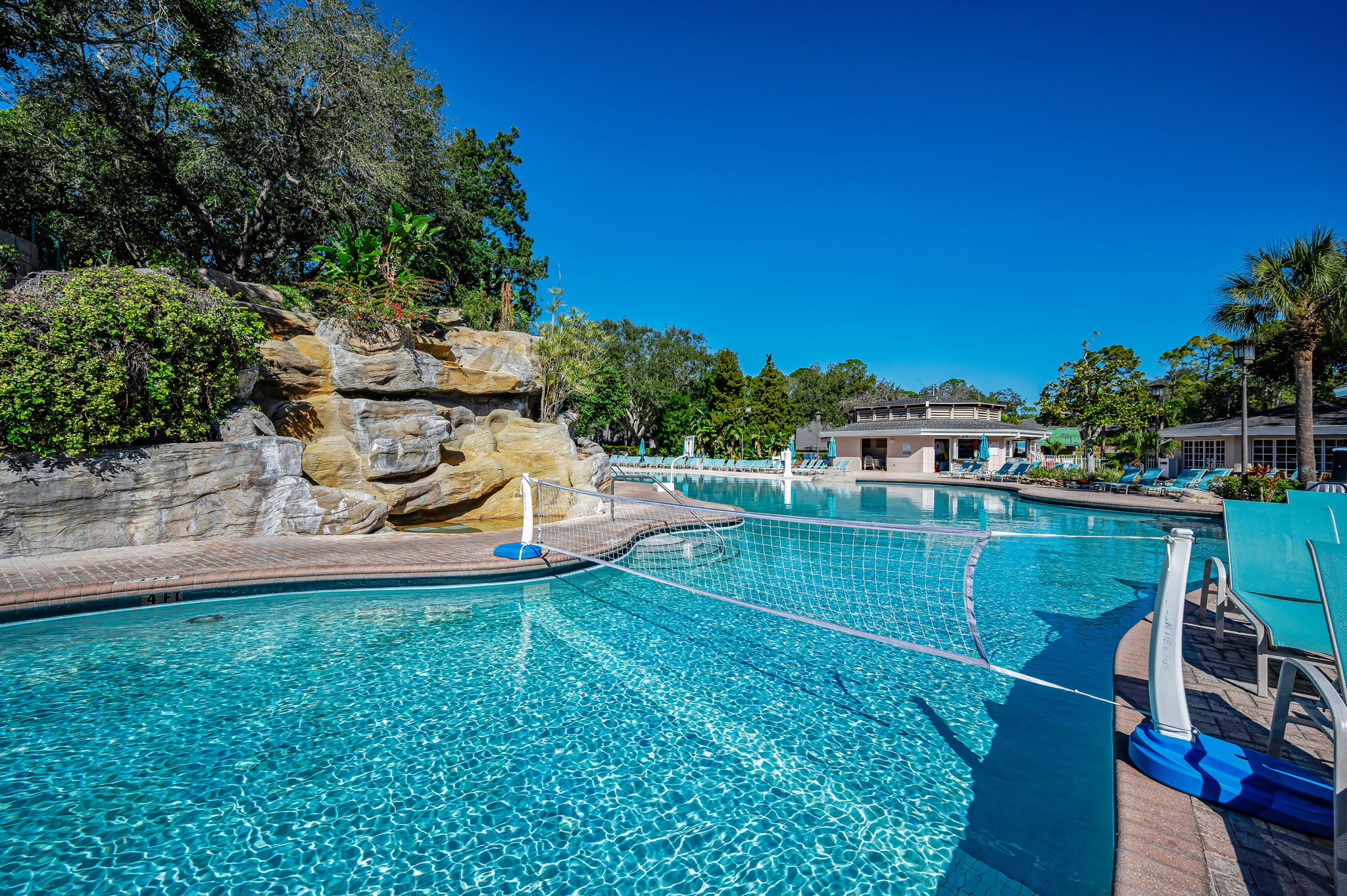Loch Ness Pool21
