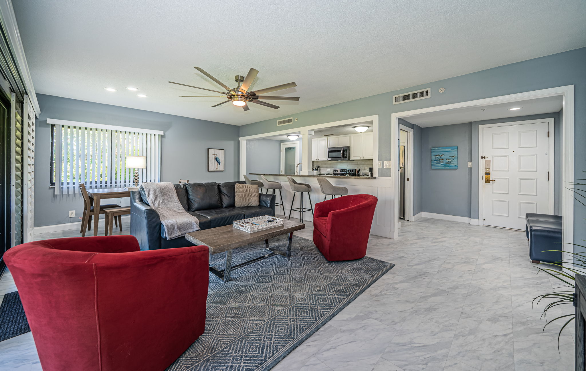 Living Room1-3