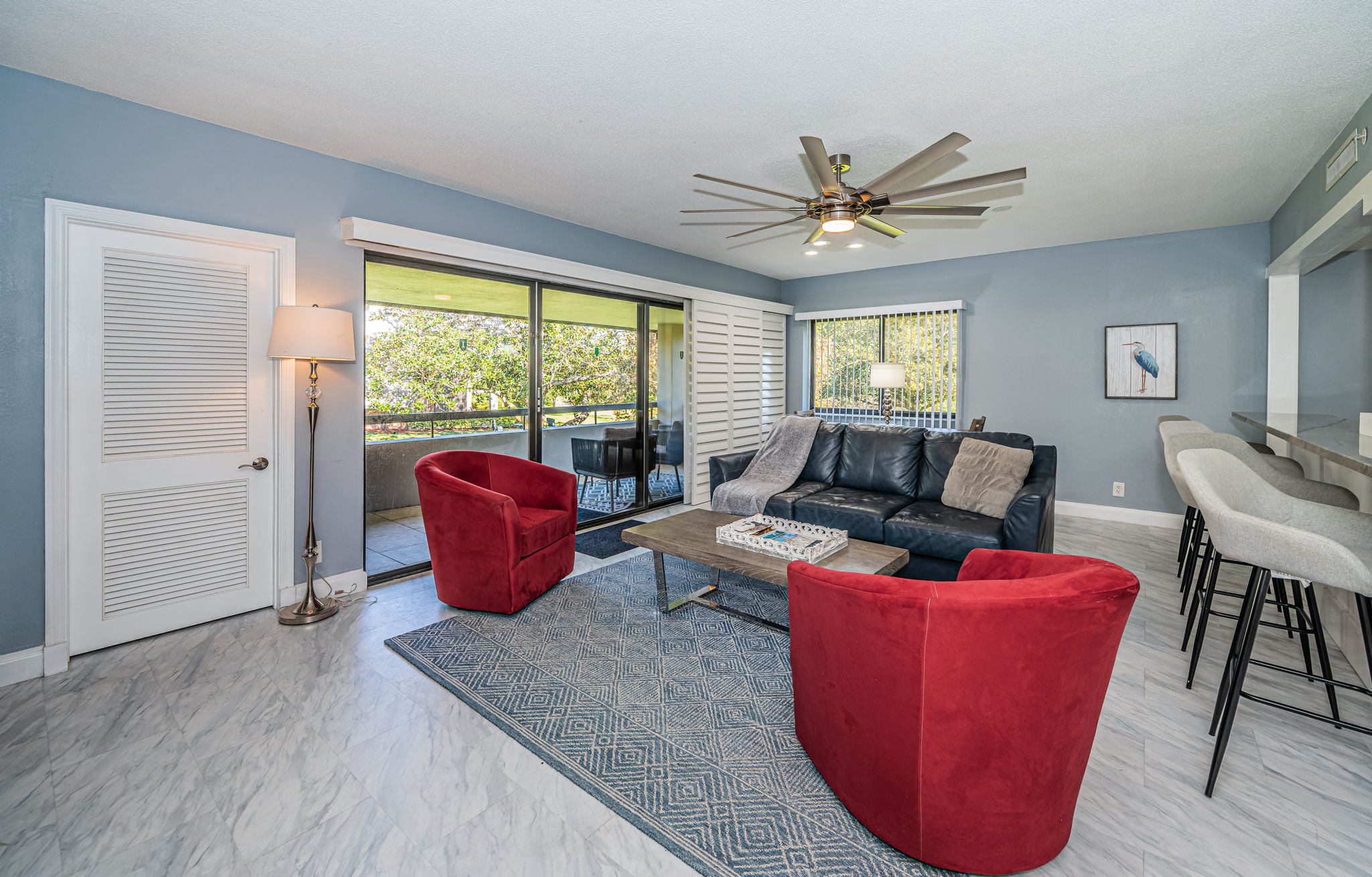 Living Room3-3