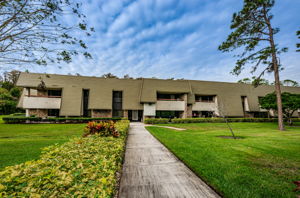 Front Exterior6