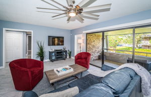 Living Room4-3