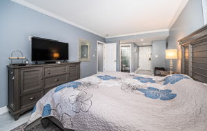 Master Bedroom1c