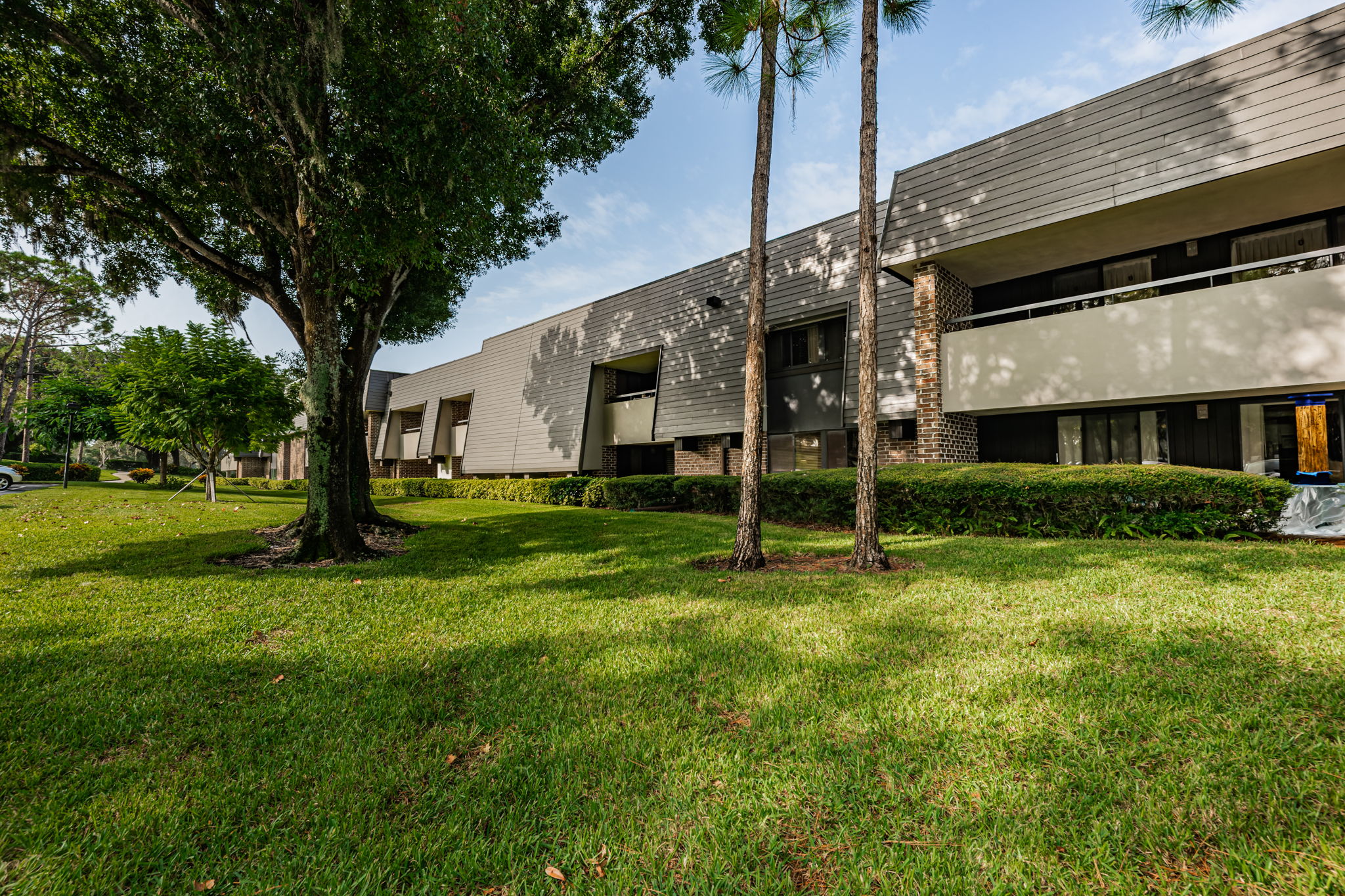 Front Exterior3