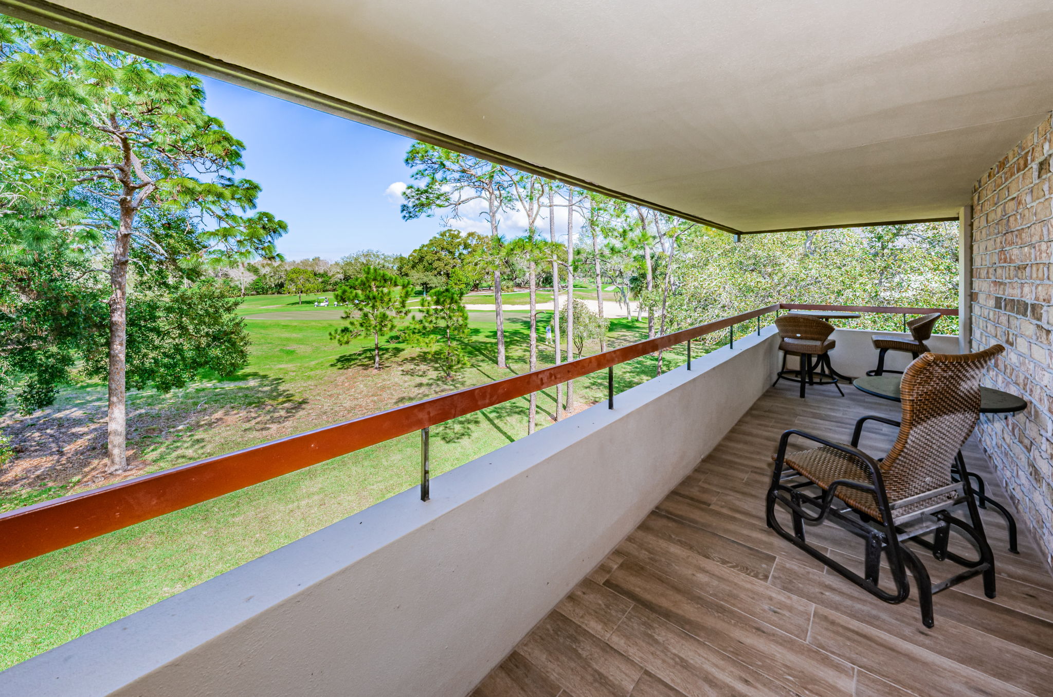 Wrap Around Balcony2