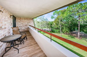 Wrap Around Balcony8