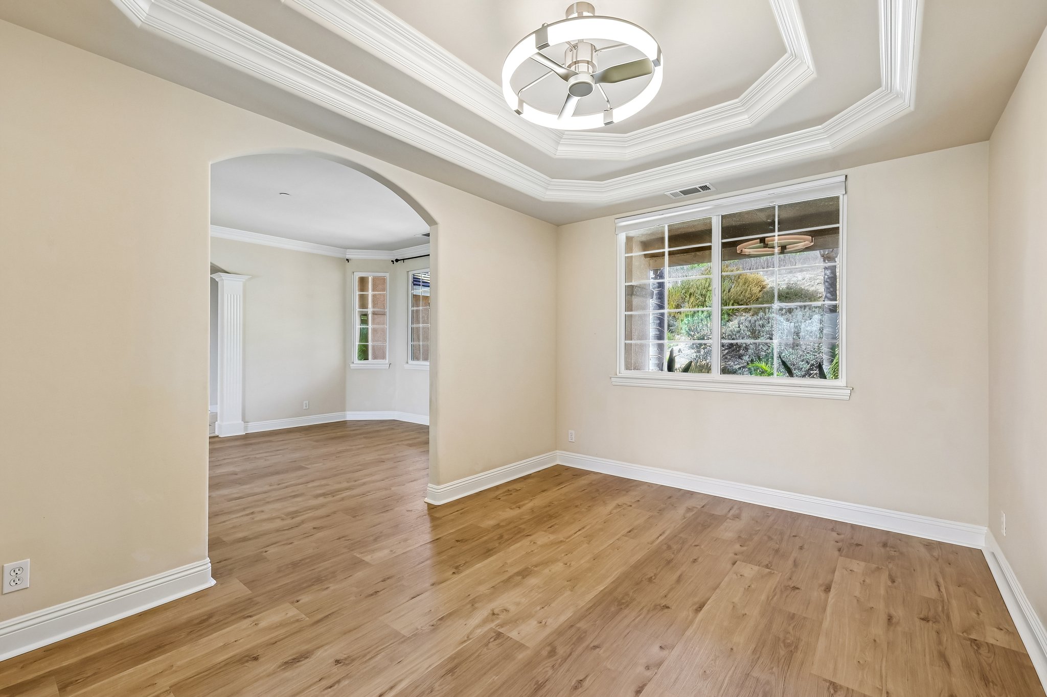Alta Vista Dr-S1409-046.jpg