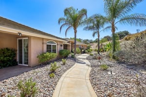 Alta Vista Dr-S1409-003.jpg