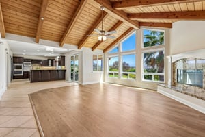 Alta Vista Dr-S1409-007.jpg