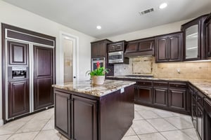 Alta Vista Dr-S1409-016.jpg