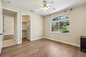Alta Vista Dr-S1409-020.jpg