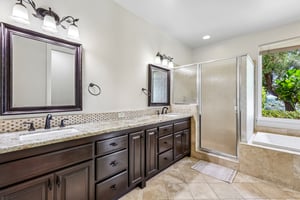 Alta Vista Dr-S1409-037.jpg