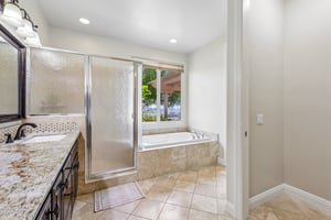 Alta Vista Dr-S1409-038.jpg