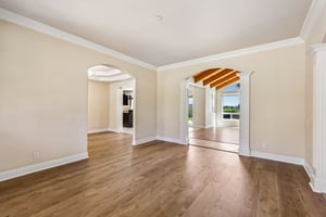 Alta Vista Dr-S1409-045.jpg