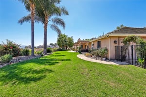 Alta Vista Dr-S1409-068.jpg