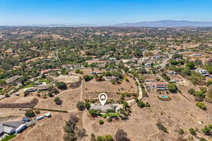 Alta Vista Dr-S1409-081.jpg