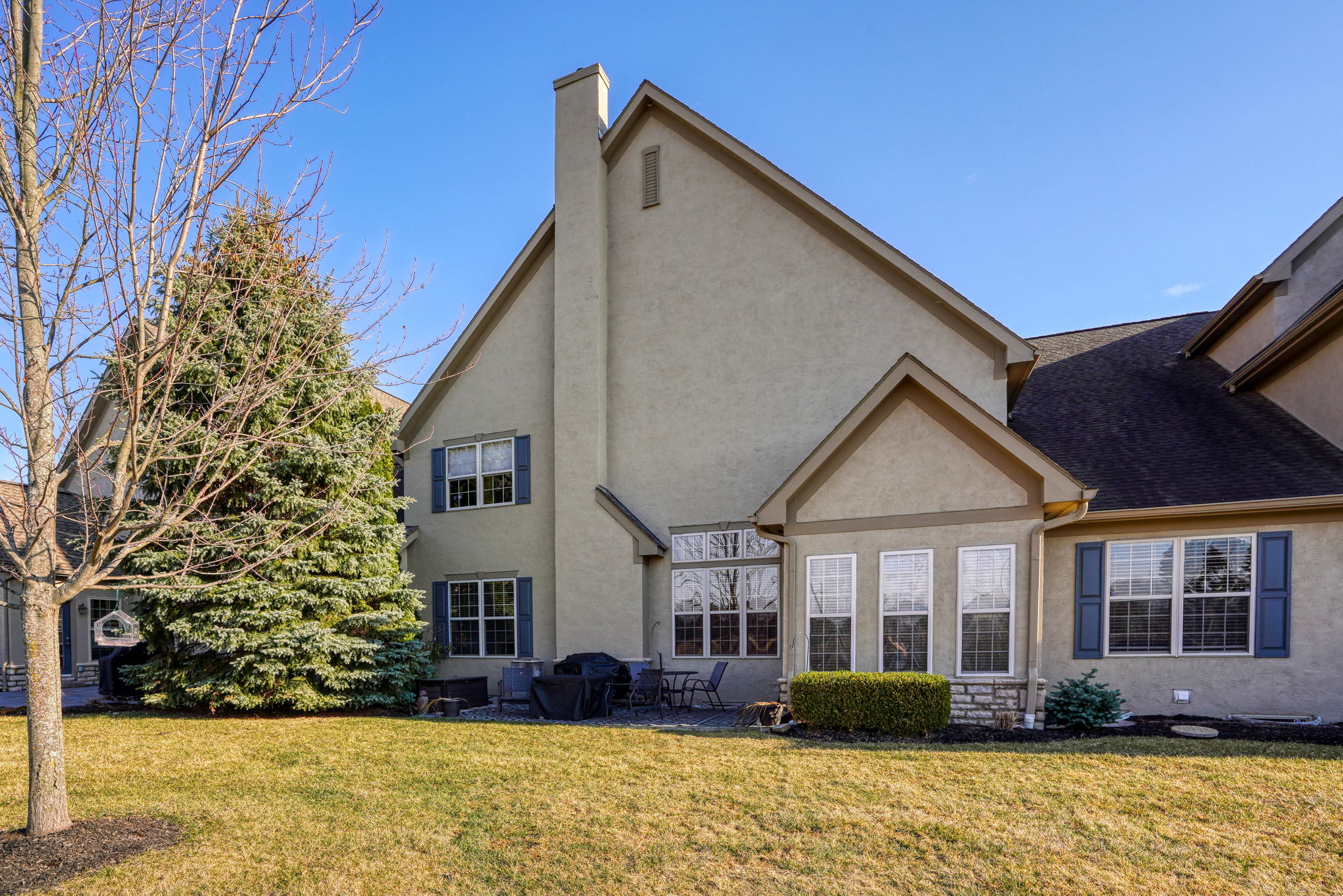 3676 Sutton Place (5)