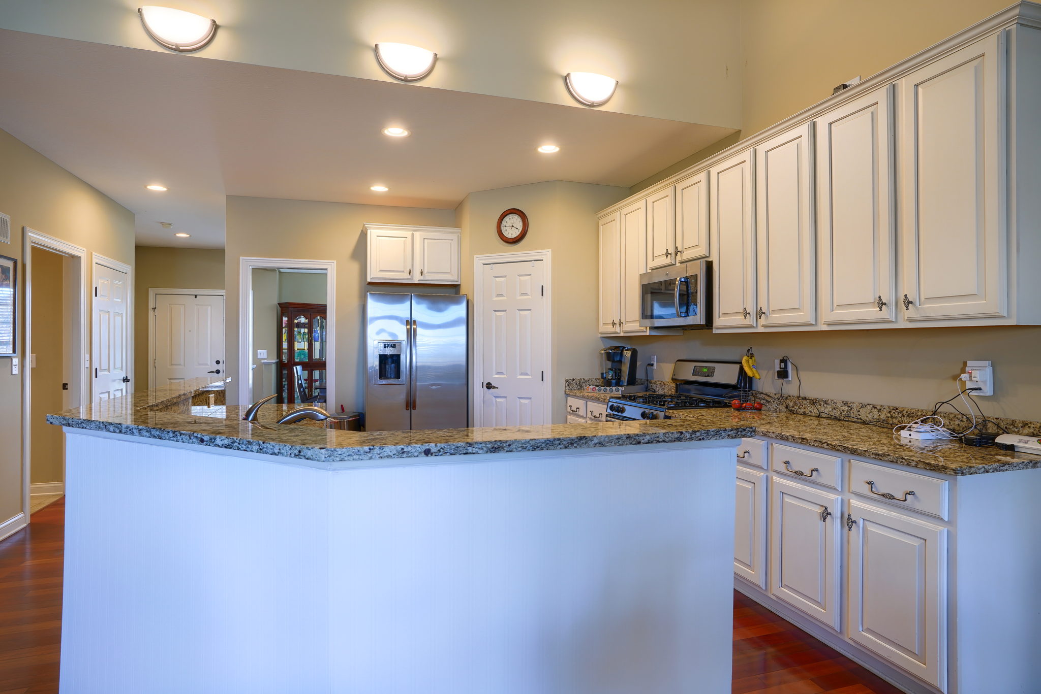 3676 Sutton Place (28)