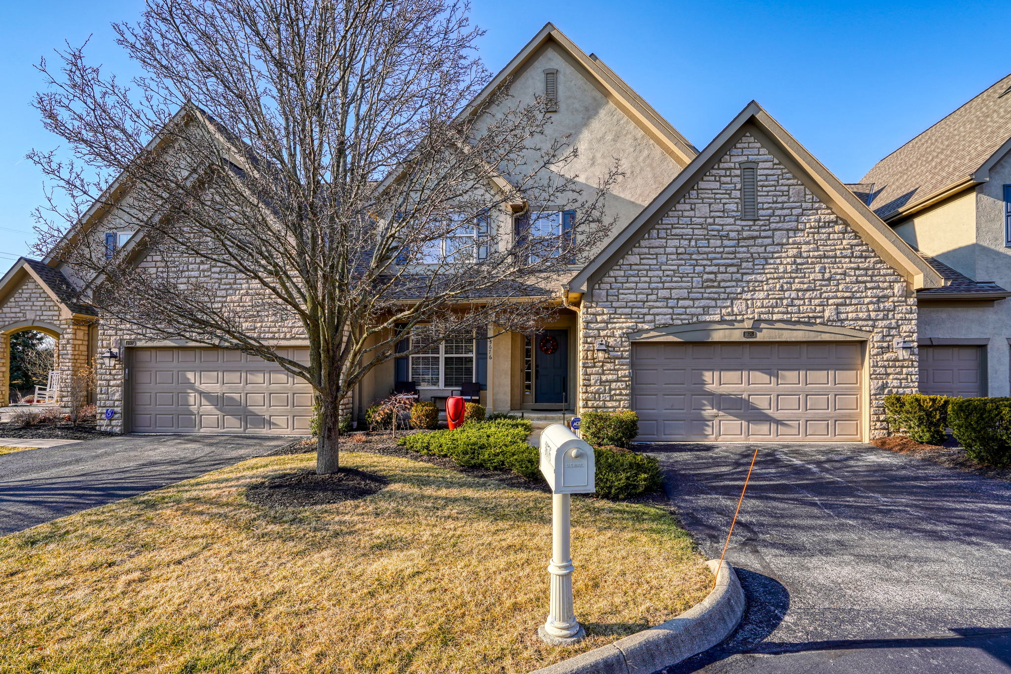 3676 Sutton Place (10)