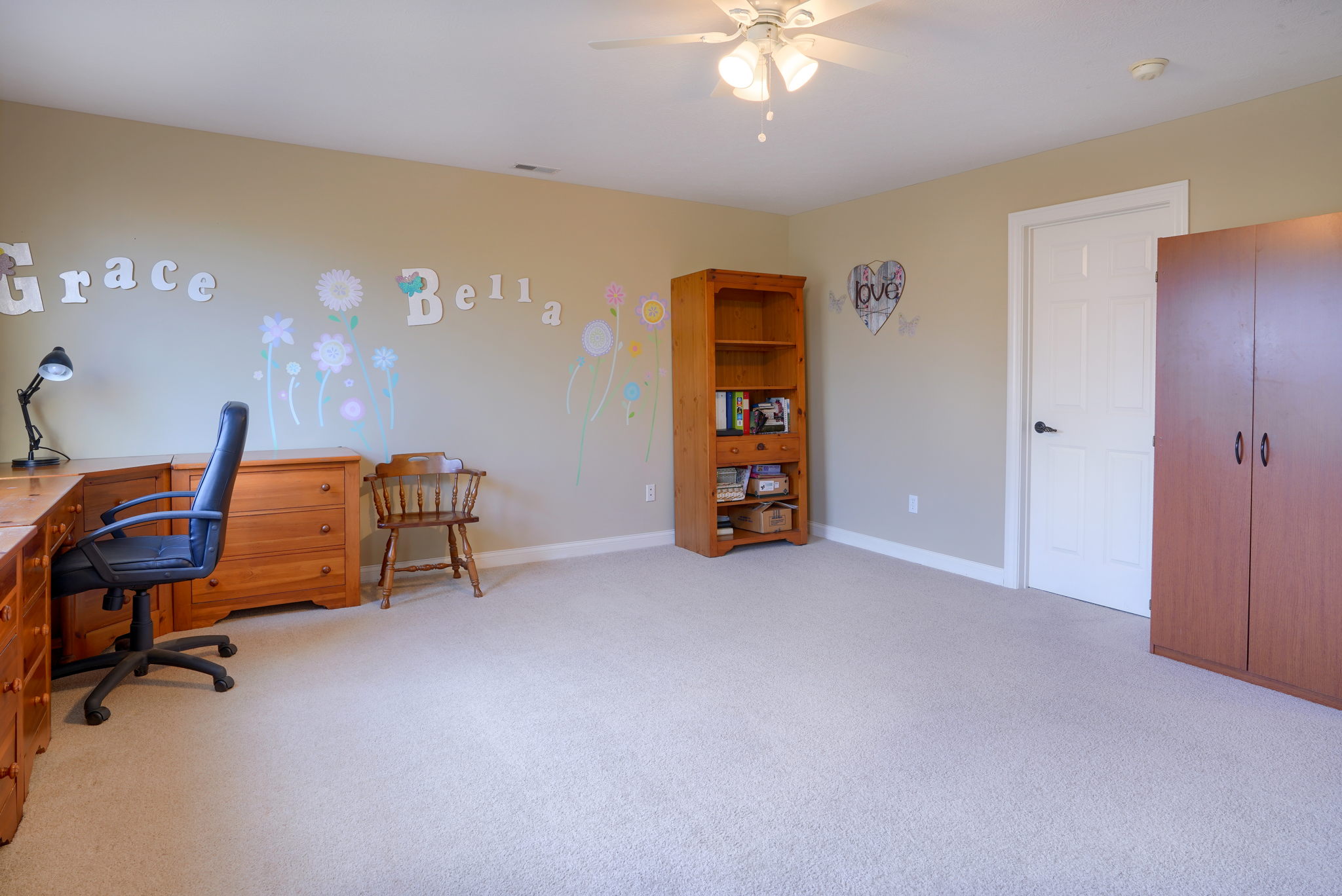 3676 Sutton Place (45)