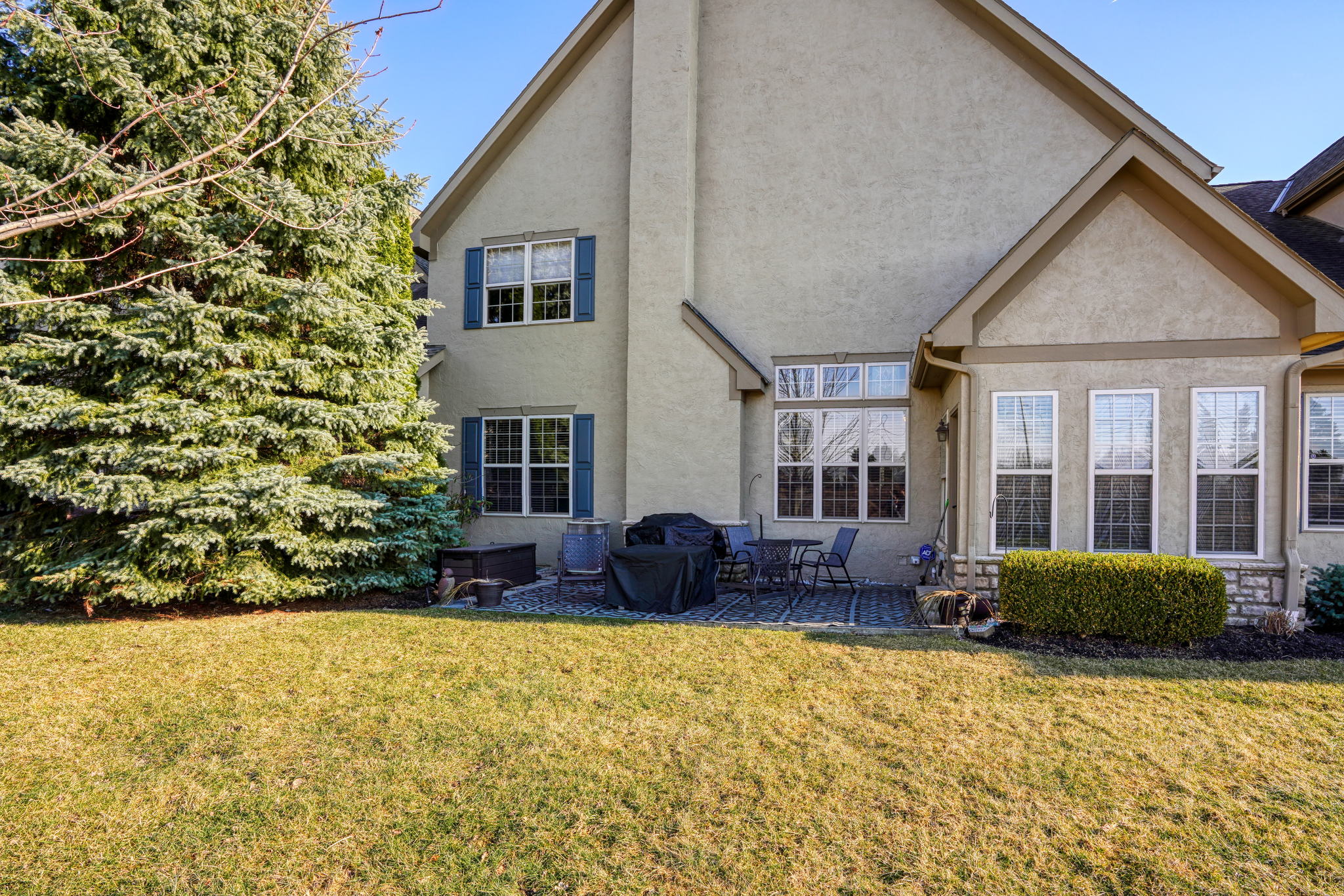 3676 Sutton Place (6)