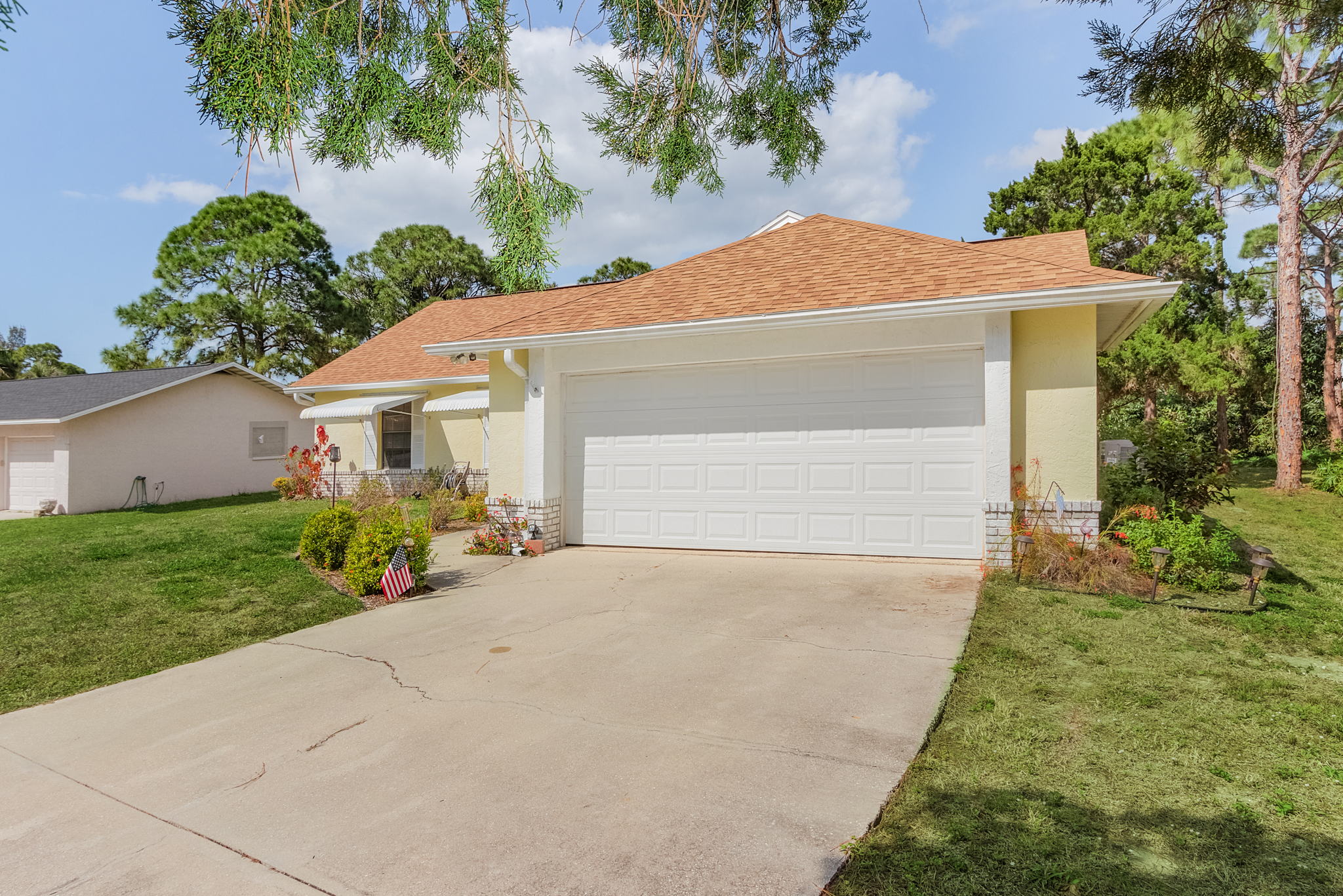 3676 Tropical Point Dr, St James City, FL 33956, USA Photo 3