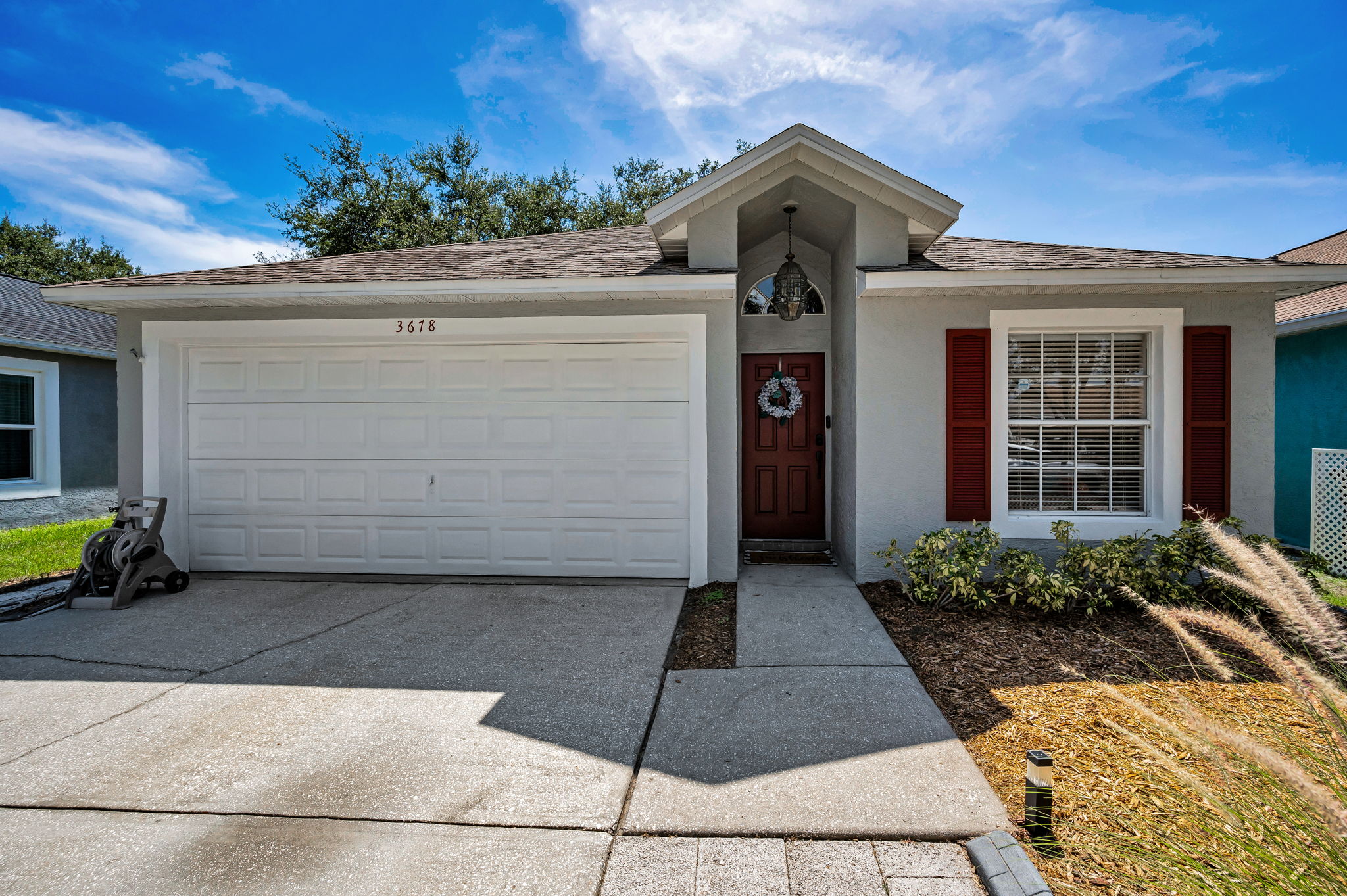 Front Exterior5