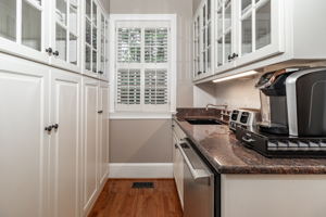 Server's Pantry