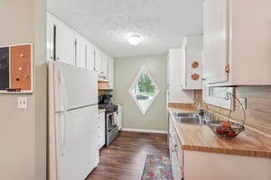Regent Dr-3004-015.jpg