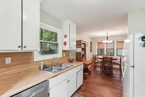 Regent Dr-3004-019.jpg