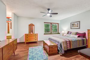 Regent Dr-3004-024.jpg