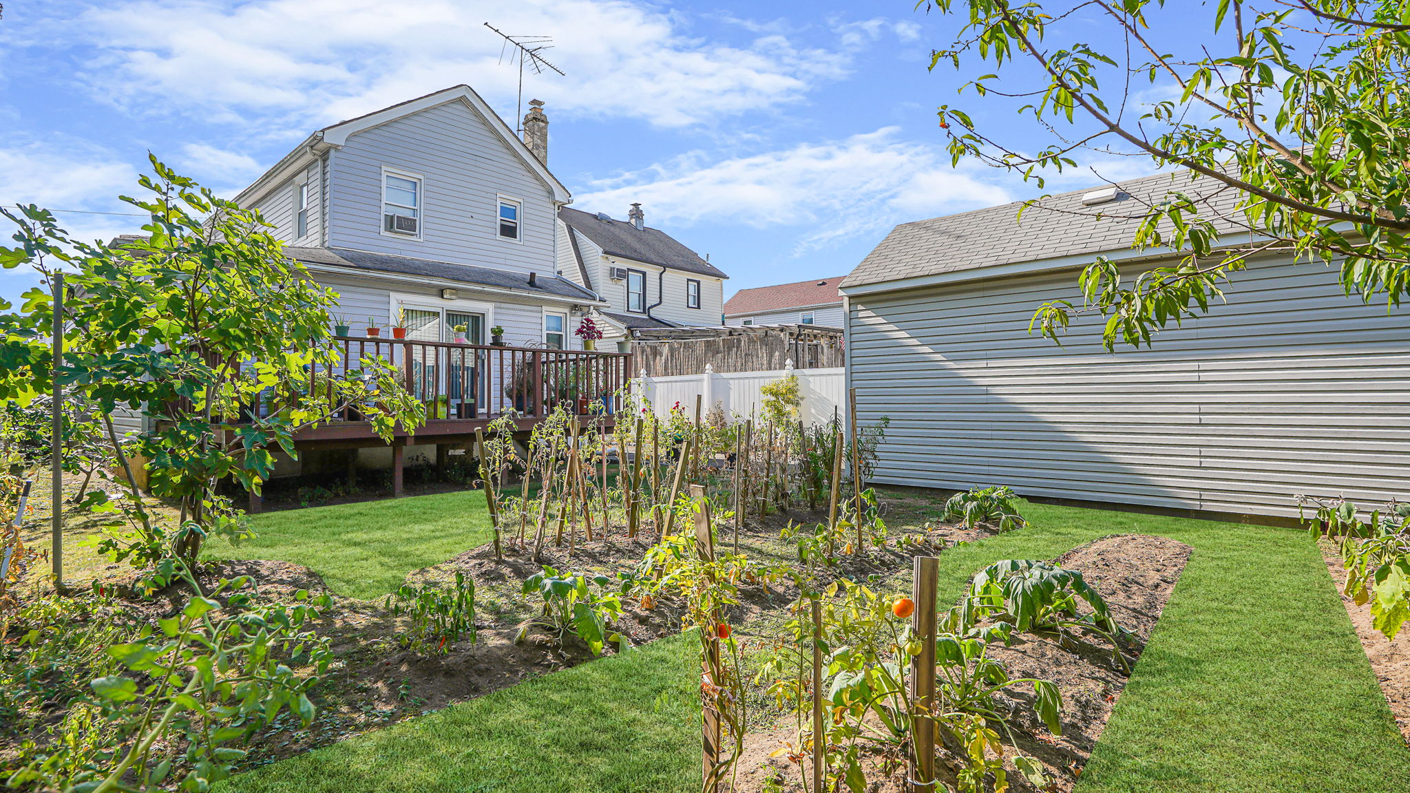 368 Hewlett Pkwy, Hewlett, NY 11557, USA Photo 5