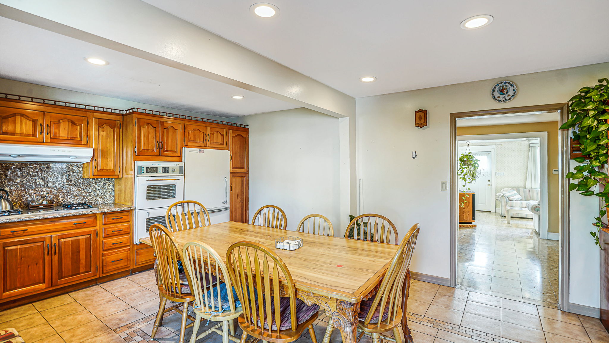 368 Hewlett Pkwy, Hewlett, NY 11557, USA Photo 14