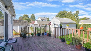 368 Hewlett Pkwy, Hewlett, NY 11557, USA Photo 5