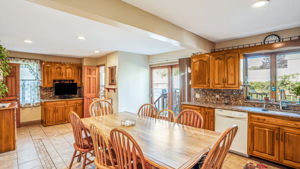 368 Hewlett Pkwy, Hewlett, NY 11557, USA Photo 14
