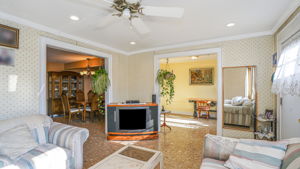 368 Hewlett Pkwy, Hewlett, NY 11557, USA Photo 9