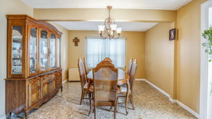 368 Hewlett Pkwy, Hewlett, NY 11557, USA Photo 10