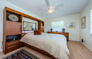 Master Bedroom 1b-2