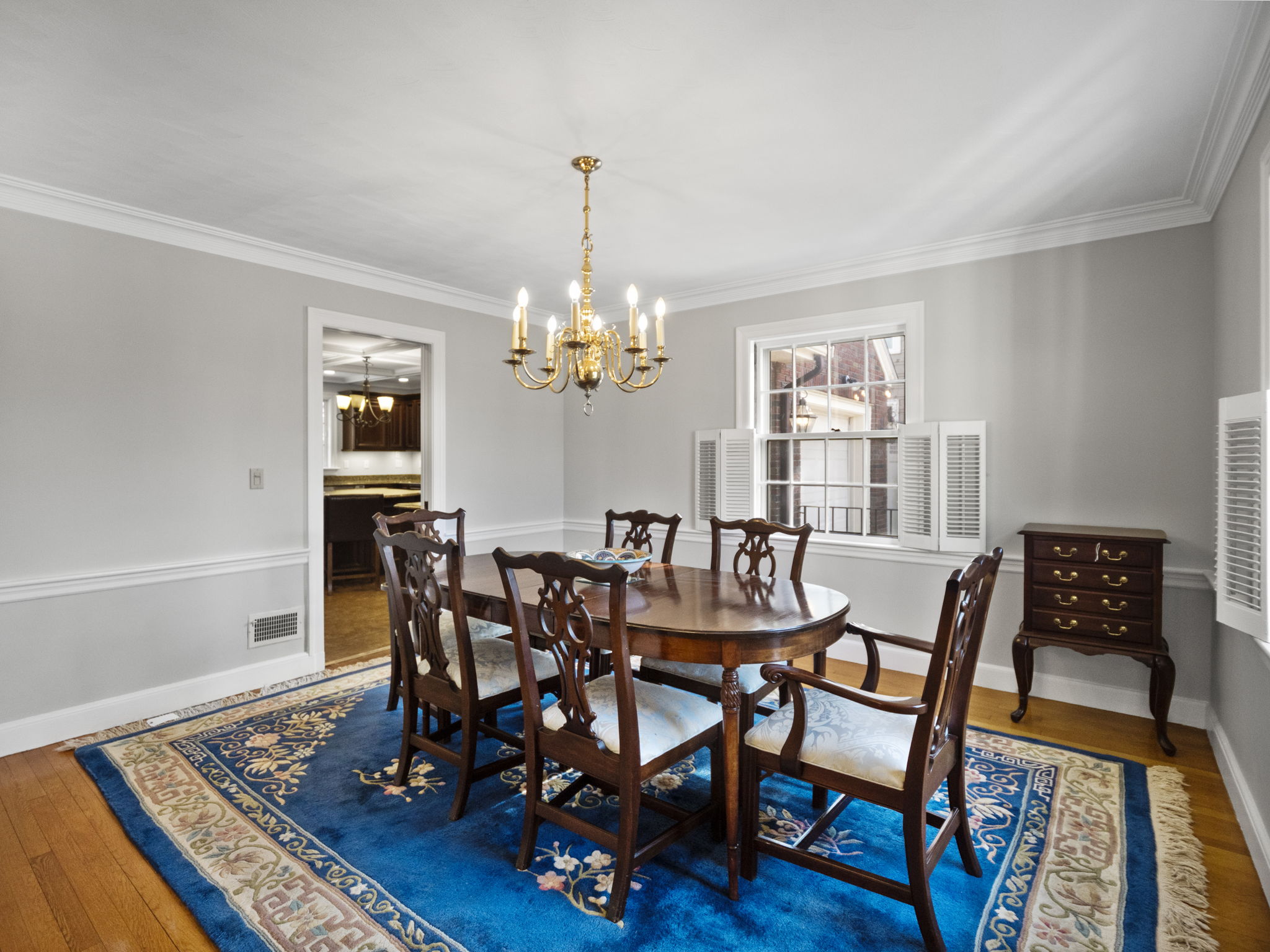 368 W Roxbury Pkwy, Boston, MA 19