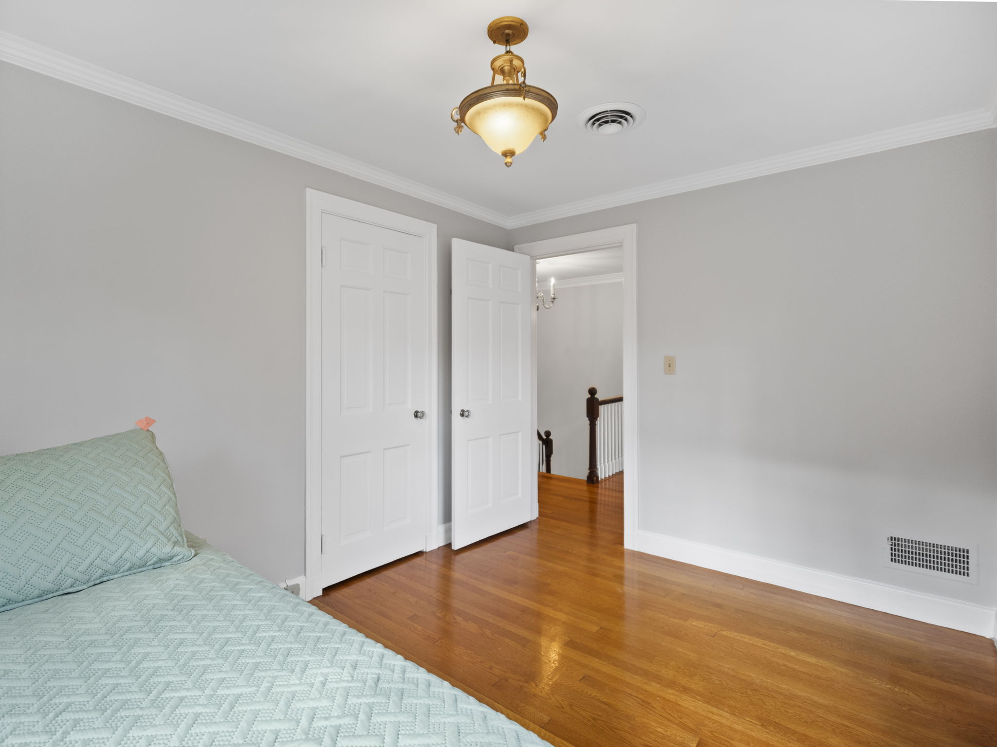 368 W Roxbury Pkwy, Boston, MA 33