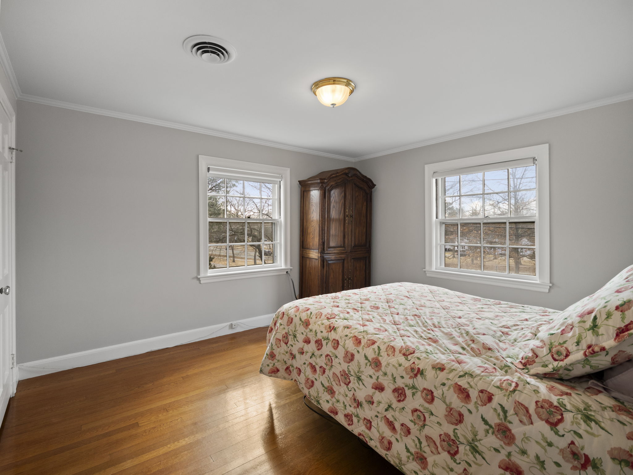 368 W Roxbury Pkwy, Boston, MA 34