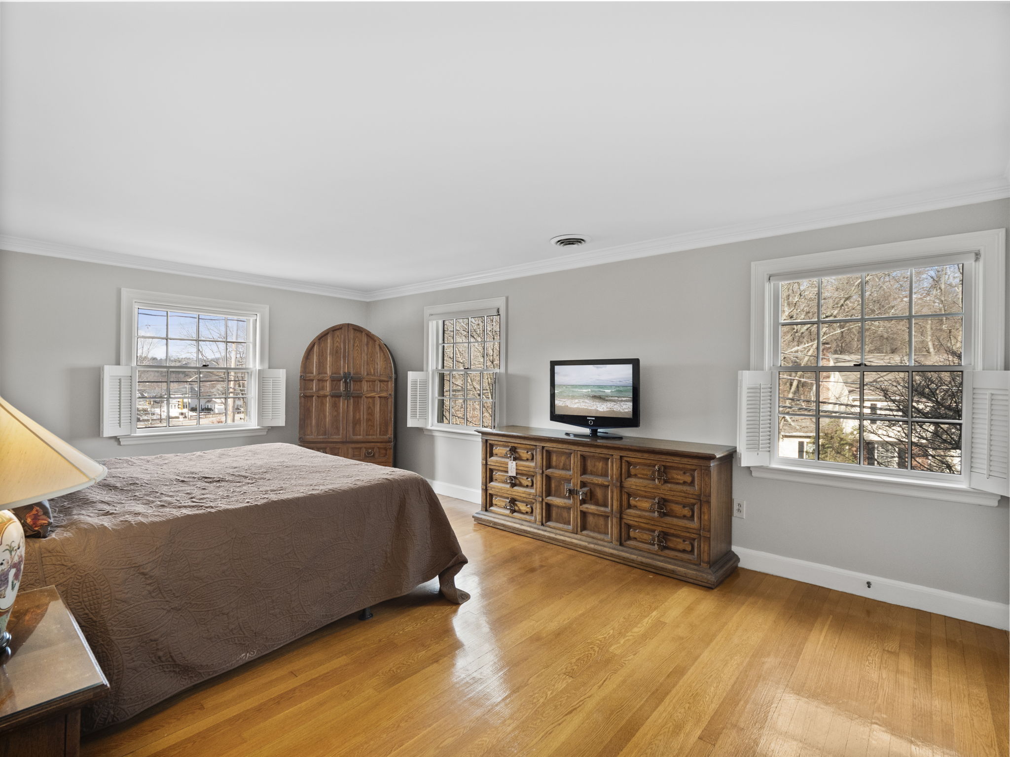 368 W Roxbury Pkwy, Boston, MA 45