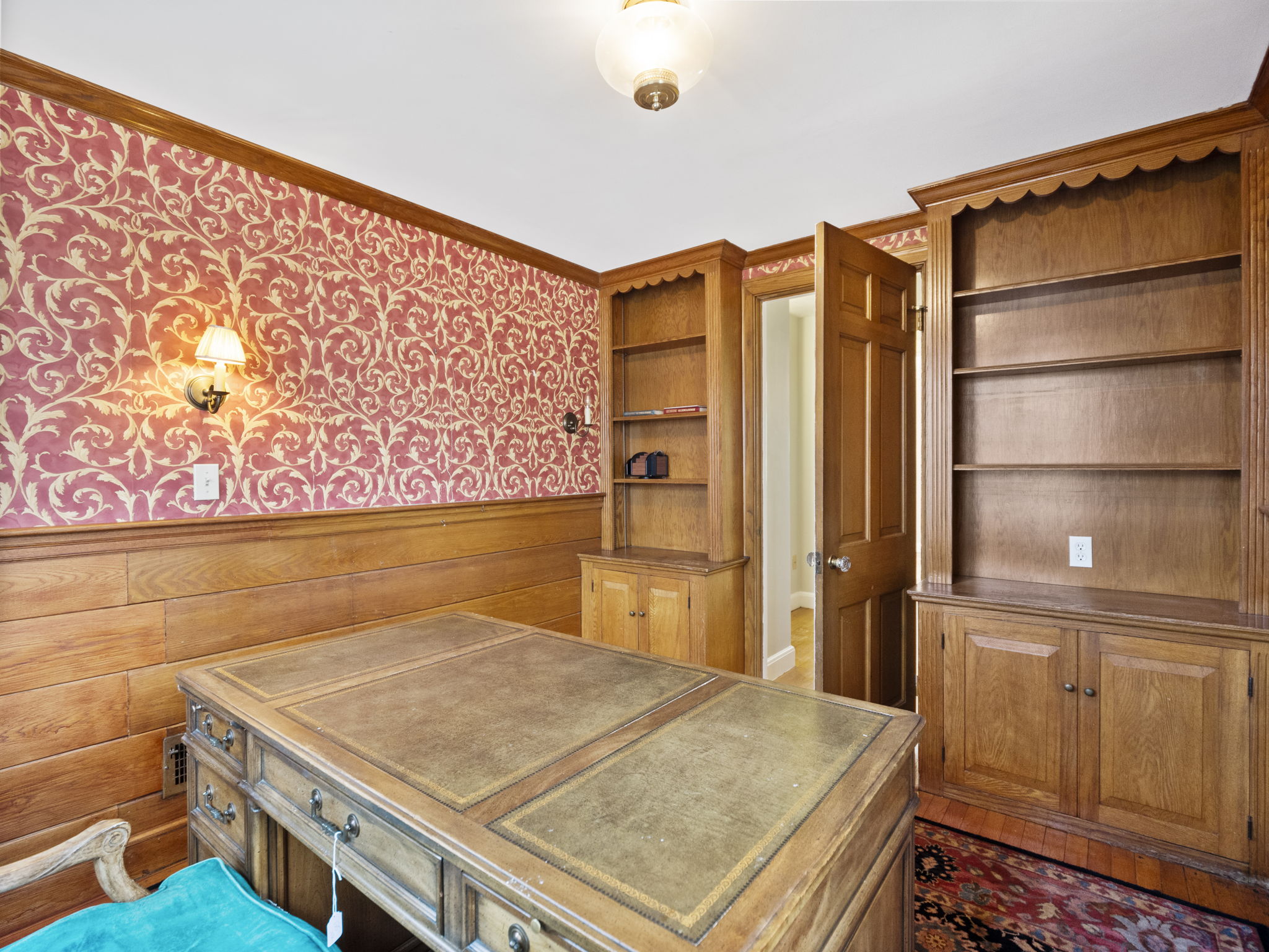 368 W Roxbury Pkwy, Boston, MA 9