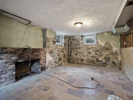368 W Roxbury Pkwy, Boston, MA 3
