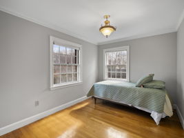 368 W Roxbury Pkwy, Boston, MA 31