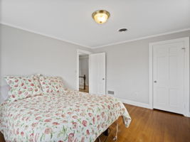 368 W Roxbury Pkwy, Boston, MA 37
