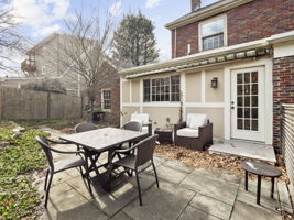 368 W Roxbury Pkwy, Boston, MA 53