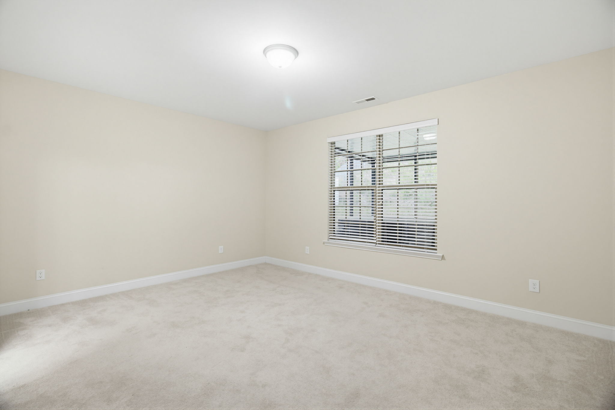 3681 Vestavia Dr-14