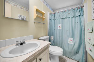 Bathroom2